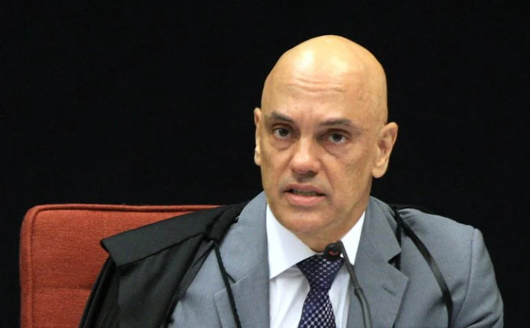 Alexandre de Moraes é eleito para novo mandato no TSE