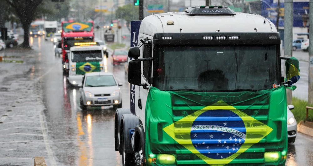 Governo avalia auxílio de R$ 1 mil para caminhoneiros após reação negativa de proposta inicial