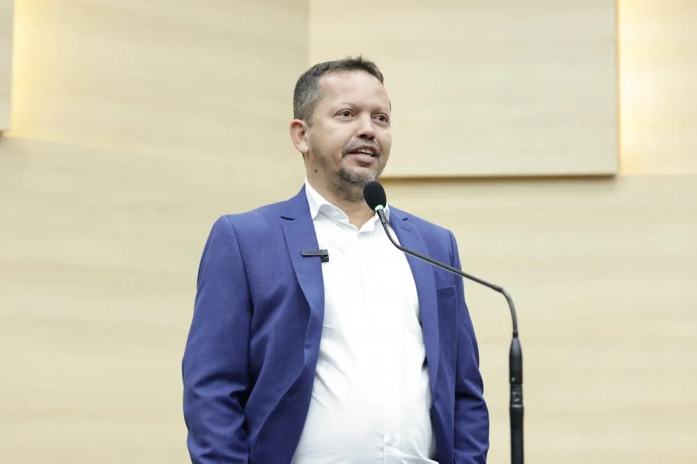 Cidadão piauiense: Renildo Carvalho é reconhecido por atuação em prol da conectividade