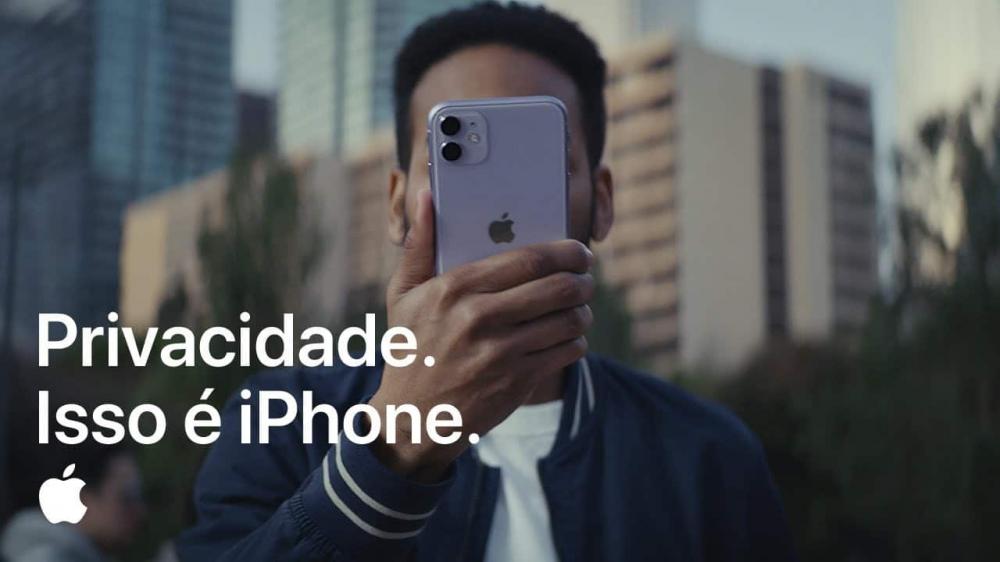 Apple vai mostrar mais propagandas em seus aplicativos do iPhone