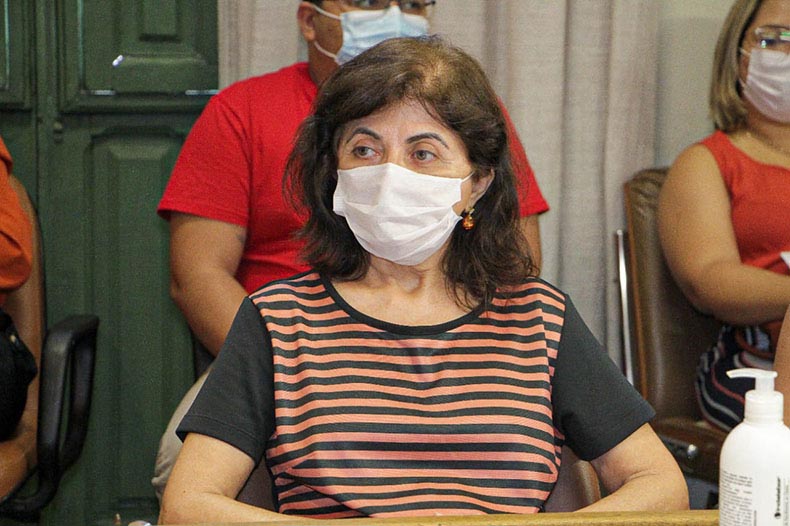 Prefeito Dr. Pessoa nomeia nova gestora para a Fundação Municipal de Saúde (FMS).