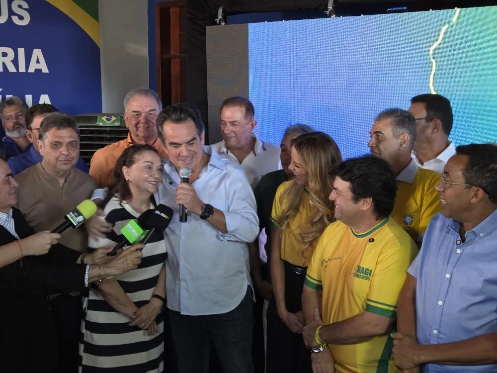 PL oficializa apoio a Joel Rodrigues e Ciro faz brincadeira com disputa entre mãe e esposa de Tiago Junqueira