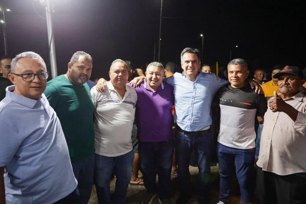Grupo de oposição do Ex-Prefeito Aldemar Neto - Foto: reprodução