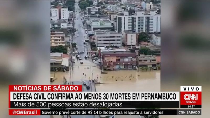 Chuvas deixam ao menos 33 mortos no Grande Recife, diz Defesa Civil